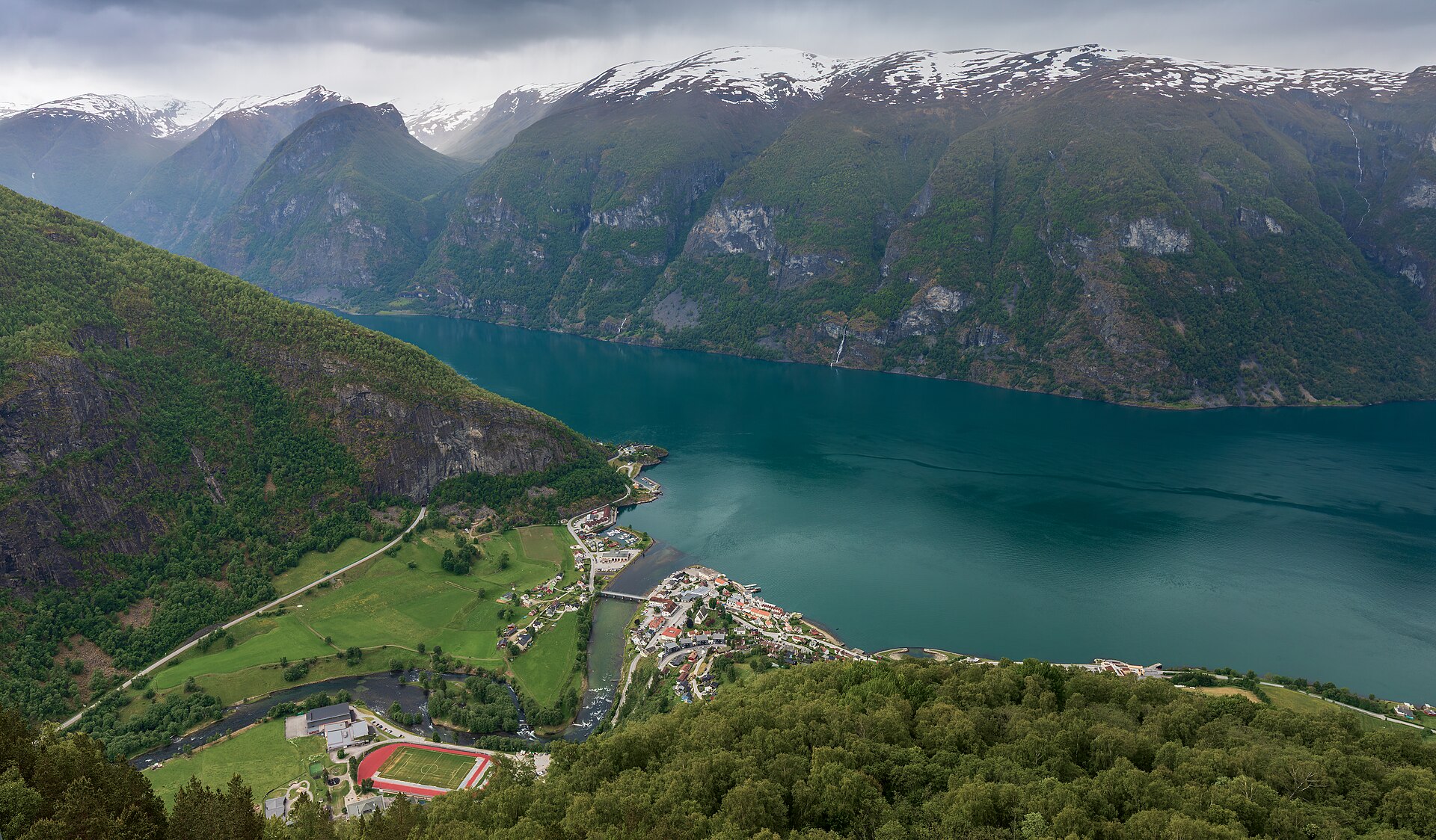 Aurland